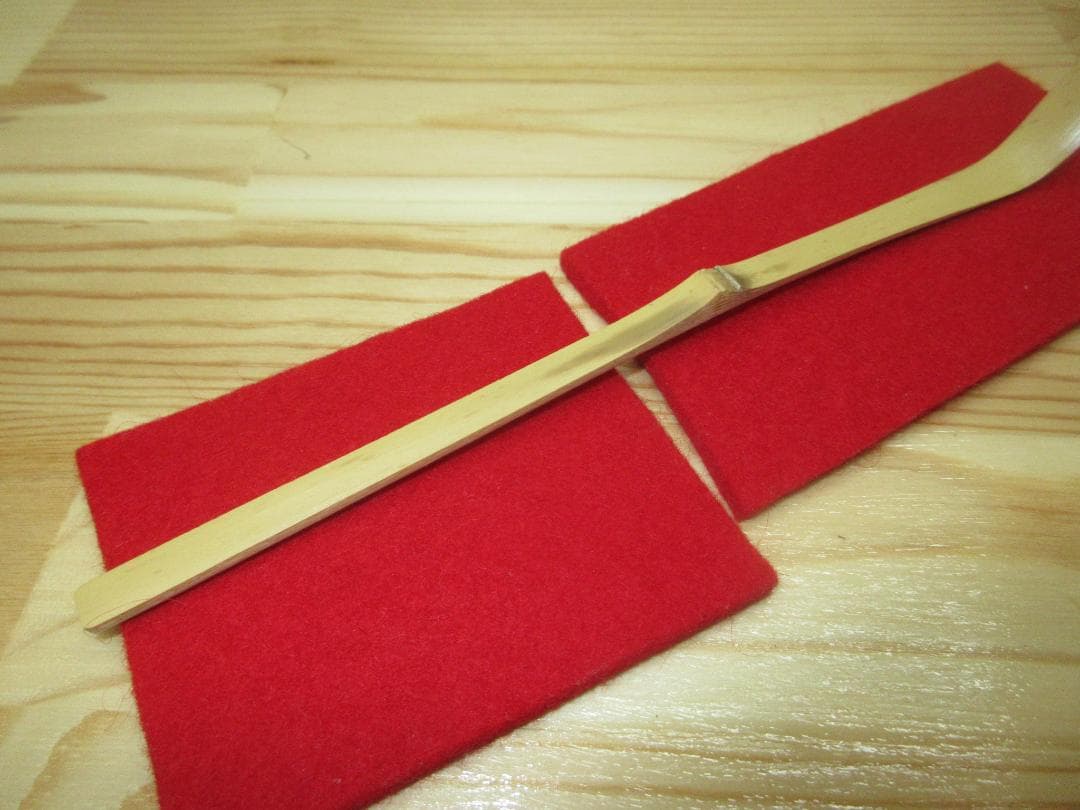 送料込【逢絢亭・新品】茶道具 茶杓 浸竹 「鳴子」福本積応書付 宗篤作 共箱入り