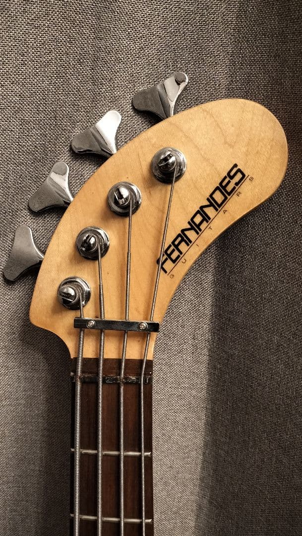 【ジャンク】ZO-3 ベース　部品取り FERNANDES