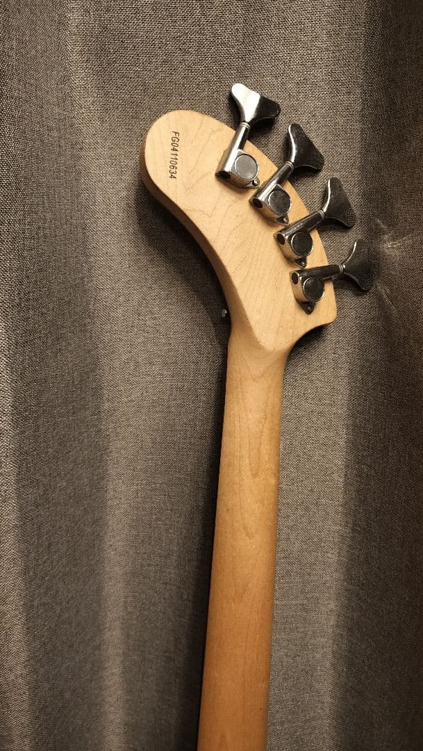 【ジャンク】ZO-3 ベース　部品取り FERNANDES