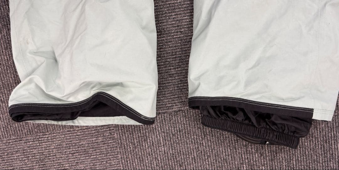 [ak] BURTON スノーボードジャケット M ライトグレー