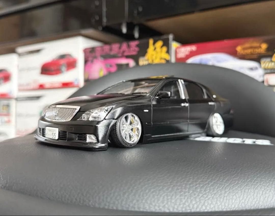 アオシマ GRS182 クラウン アスリート 深リム仕様