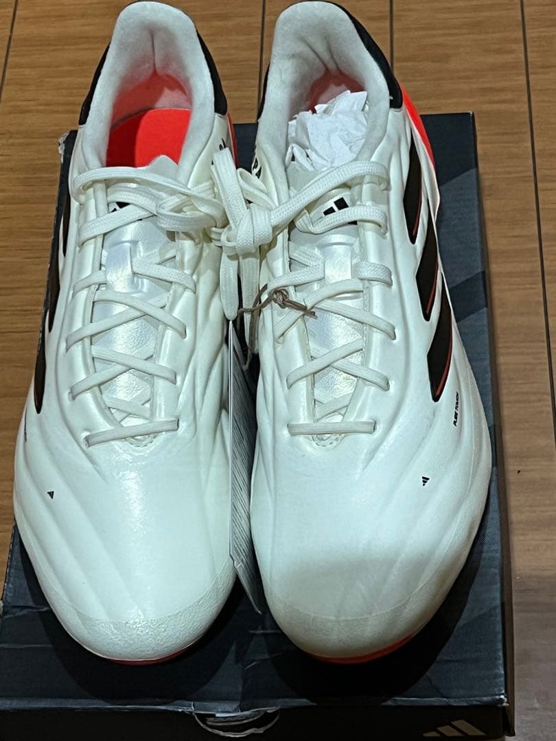 【新品未使用】アディダス 日本代表 プレゼンテーションジャケット サイズM