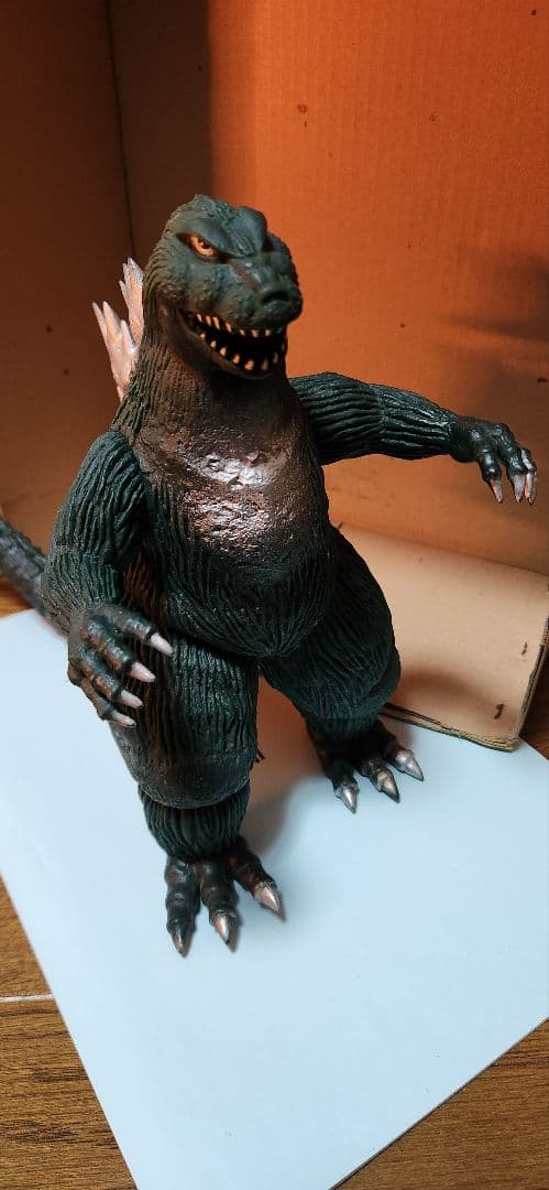 ゴジラフィギュア ダークグリーン
