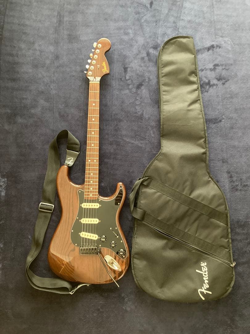 【最終値下げ】Fender Japan Stratcaster ST71