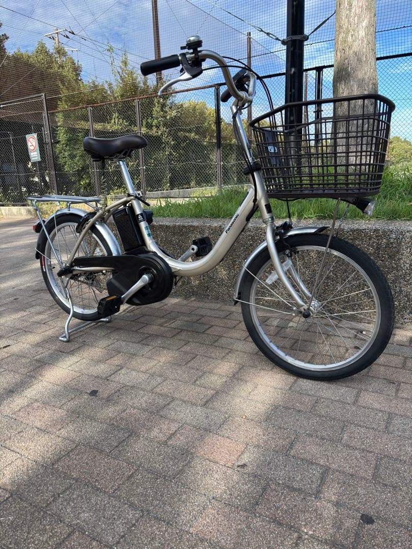 Panasonicビビ・L・20(電動アシスト自転車 ) ウォームシルバー色
