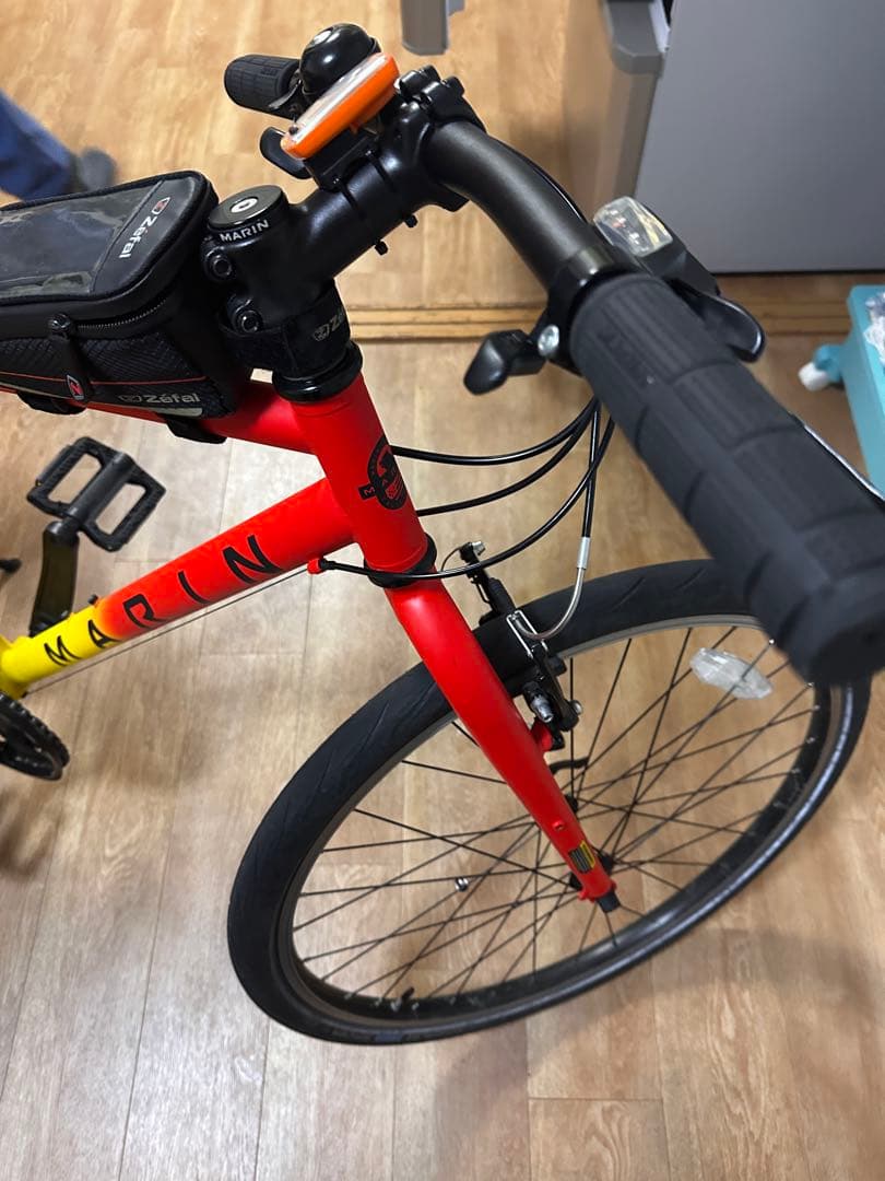 MARLIN クロスバイク レッド/イエロー/グリーン引き取り設定