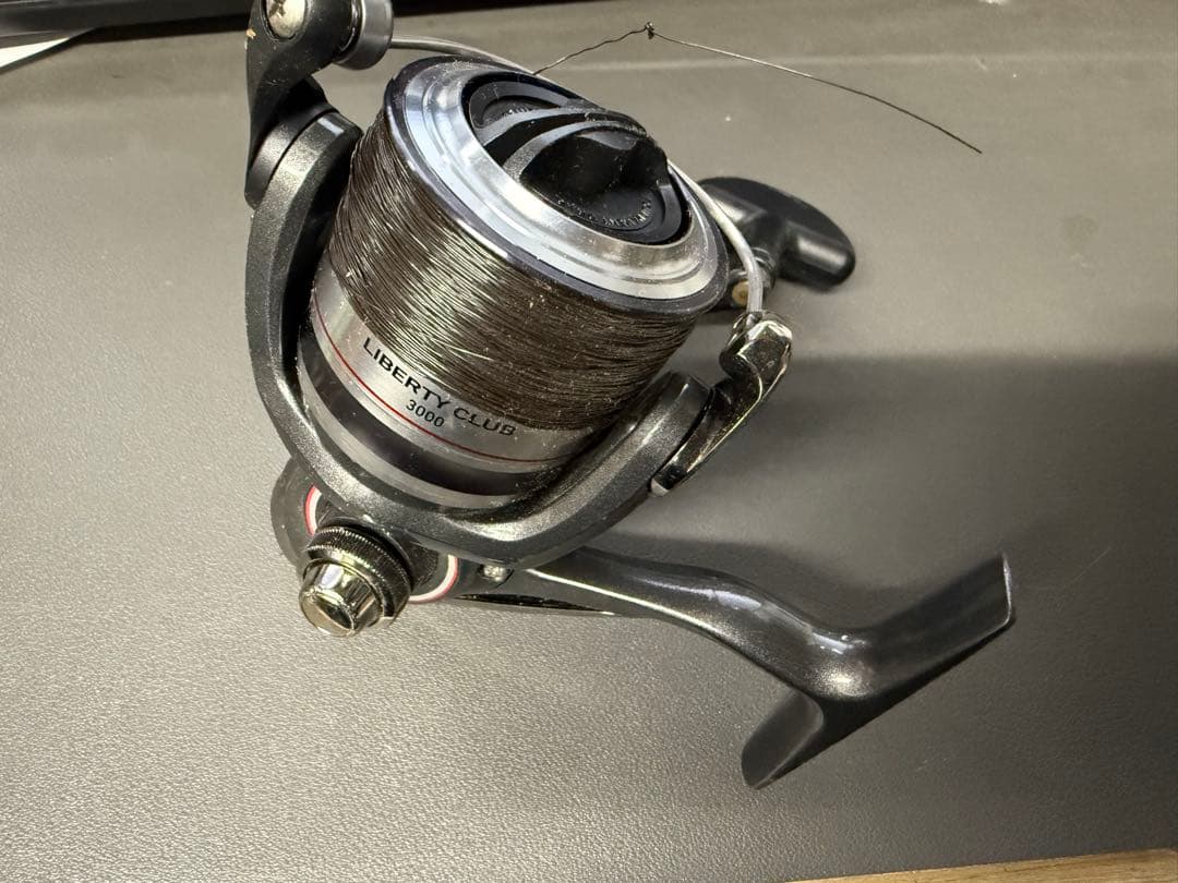 ダイワ　LIBERTY CLUB 3000 スピニングリール