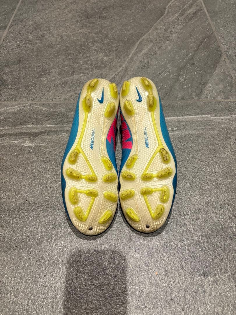 ナイキ マーキュリアル ベロチ HG V ライトブルー×イエロー