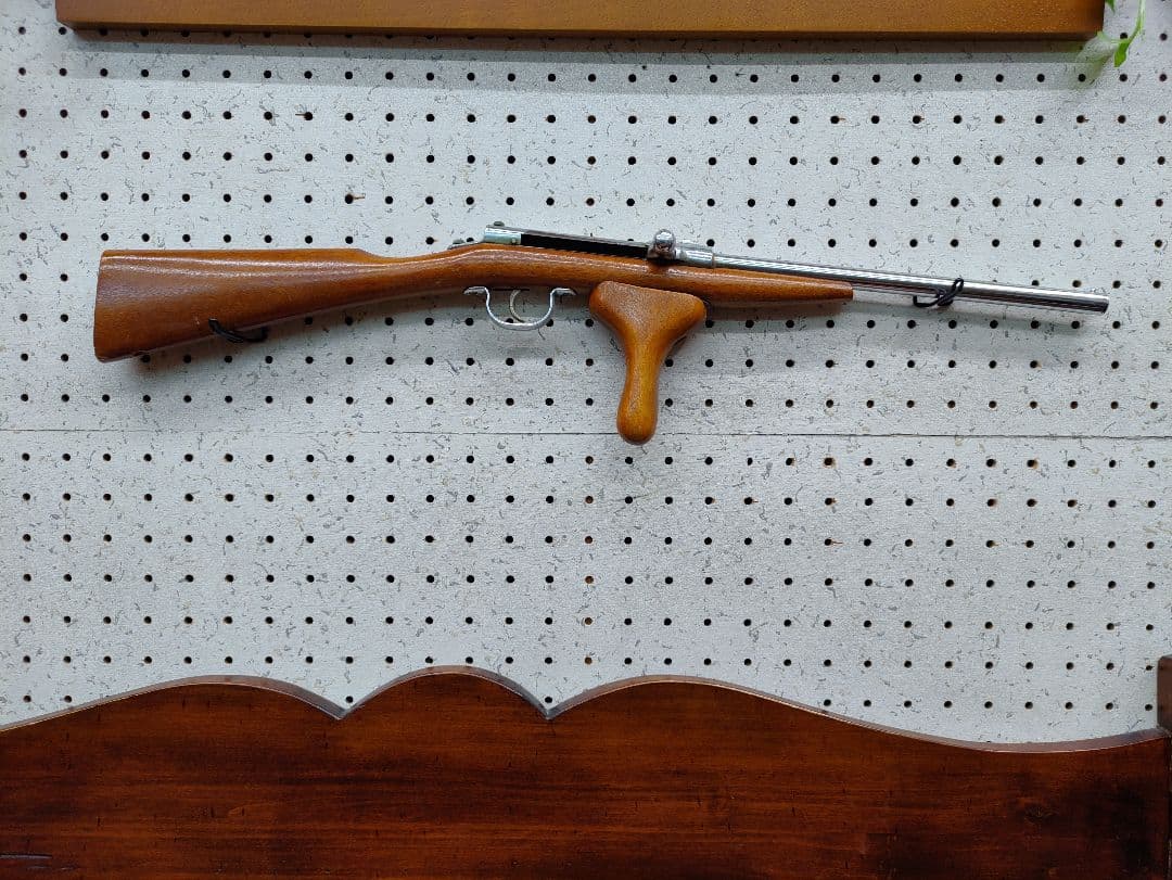 昔懐かしい射的コルク銃