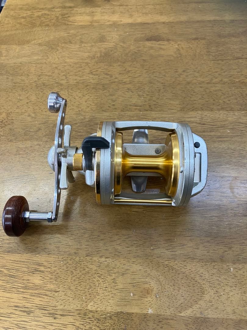 SEALINE Z40H リール ダイワ　Daiwa 石鯛