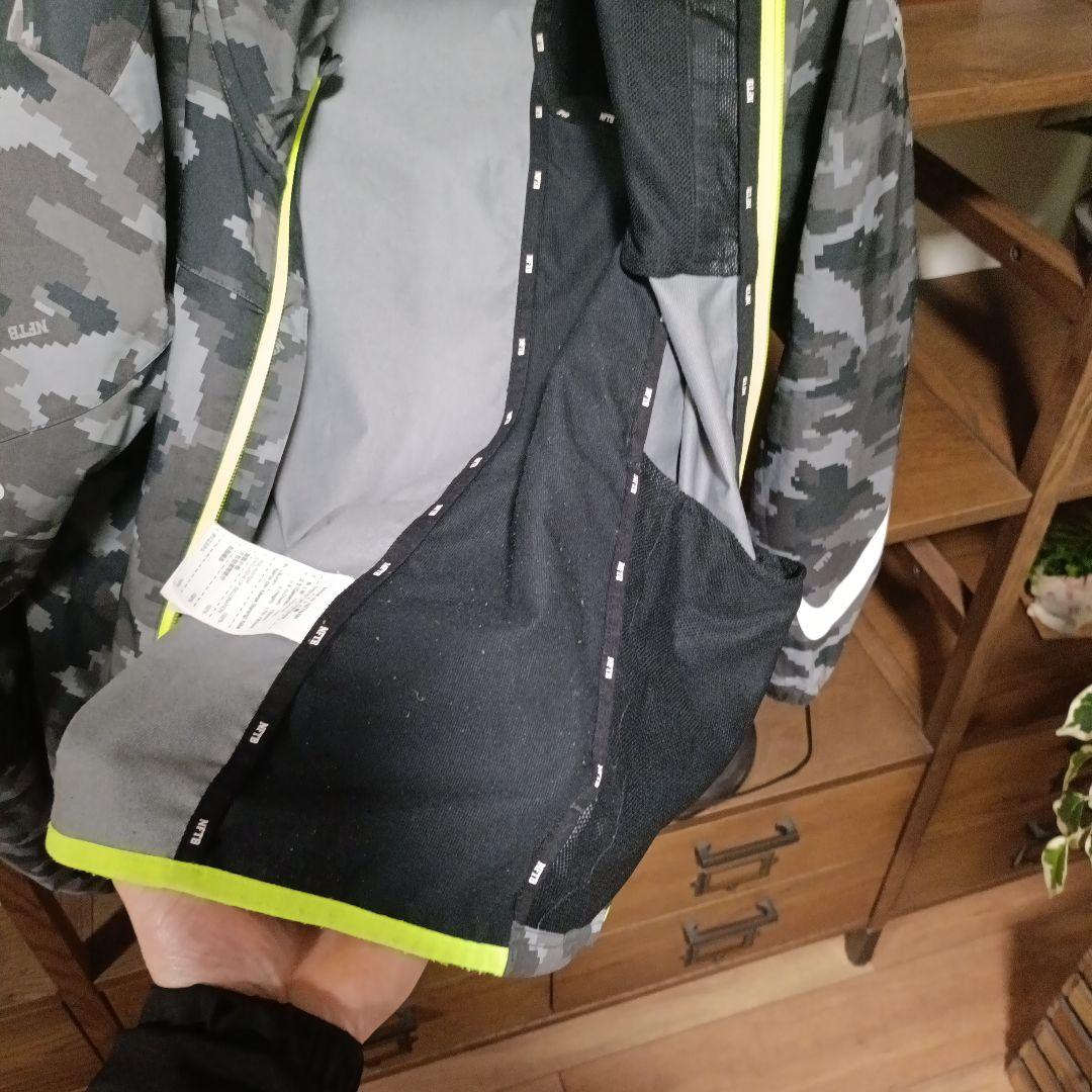 Lサイズ ナイキNFTB サッカー　ウェア　ナイロンジャケット　カモフラ迷彩