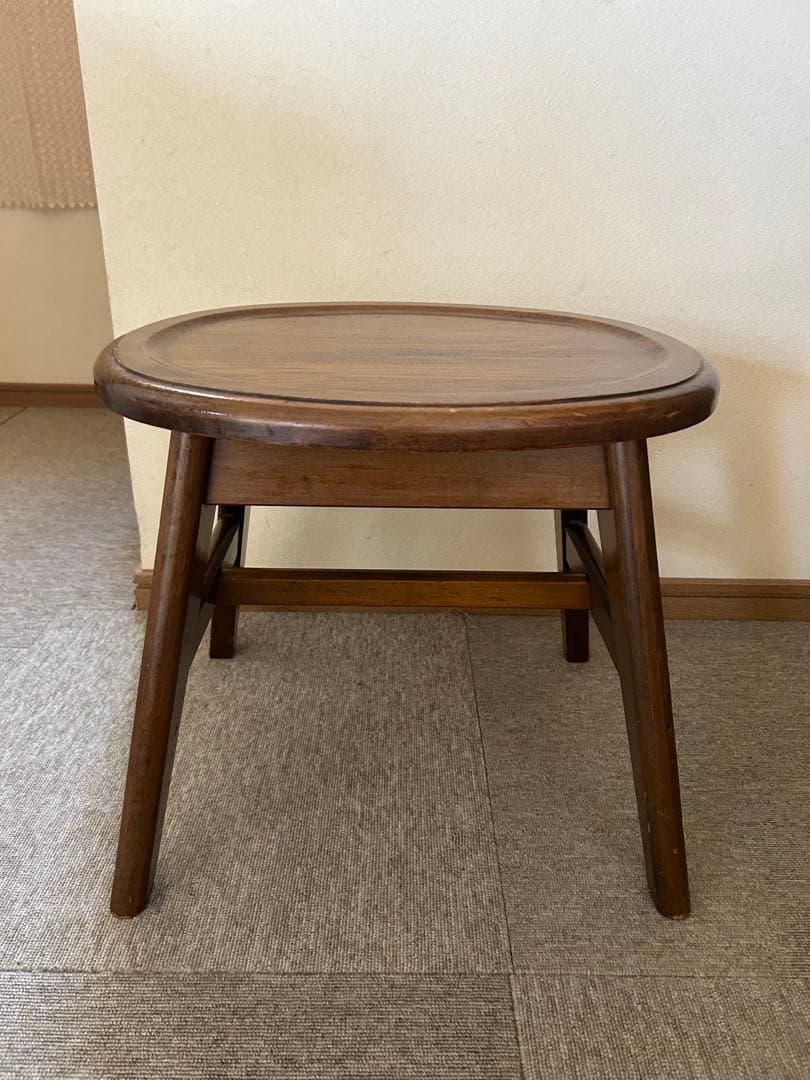 最高級の木製チェアー　テーブルとしても。一生物です。