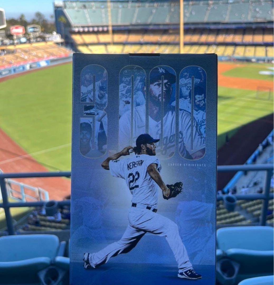 カーショー　ボブルヘッド　3000奪三振 来場者限定　スタジアム配布　新品