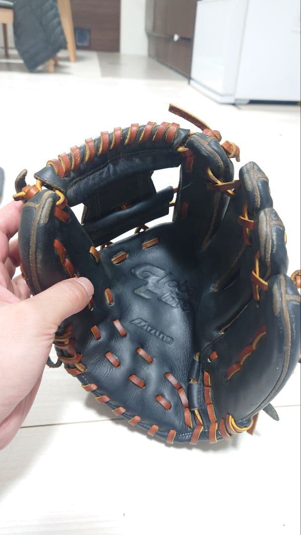 【2日間だけの限定値下げ】Mizuno グローバルエリート　軟式グローブ
