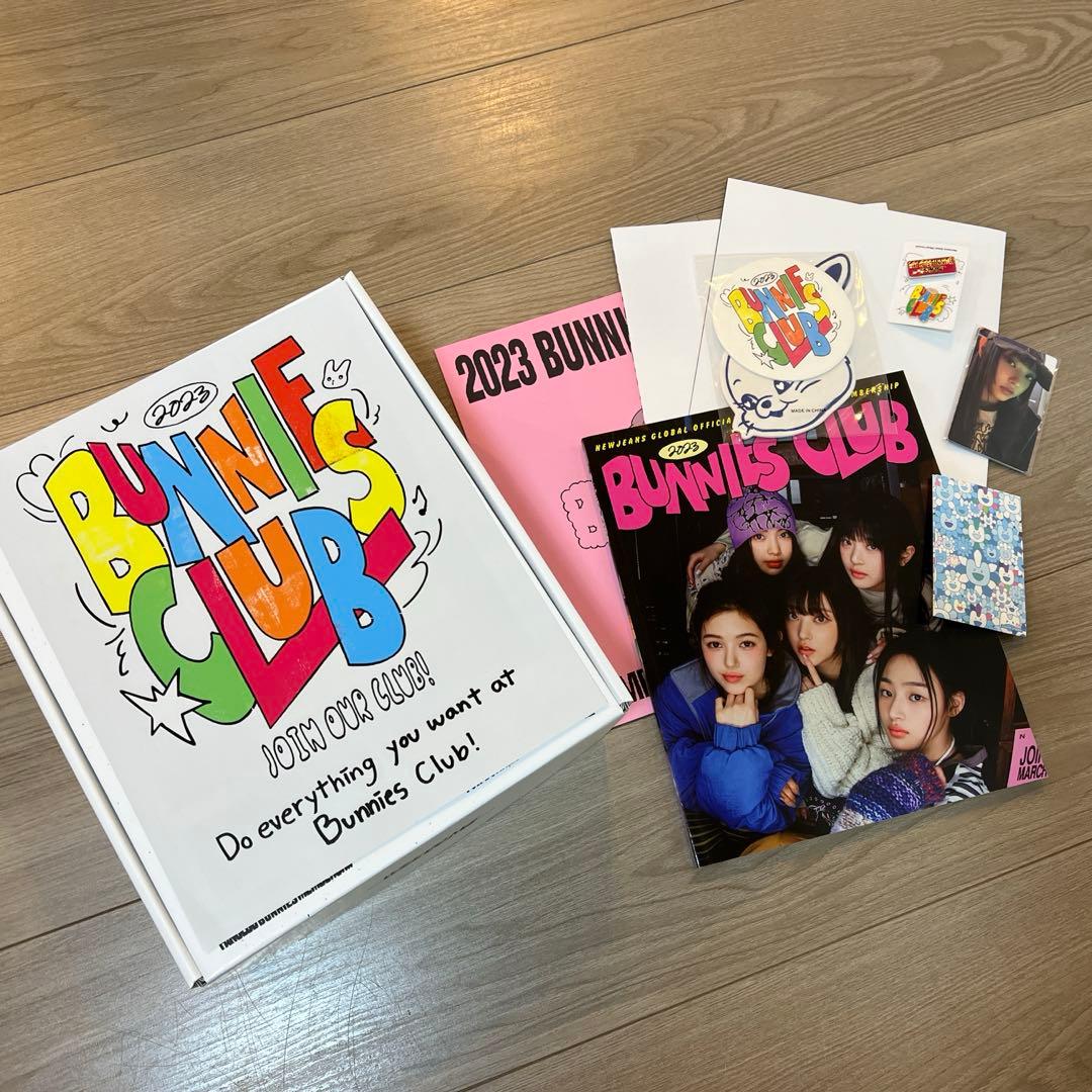 アイドル NewJeans Bunnies Club membership kit