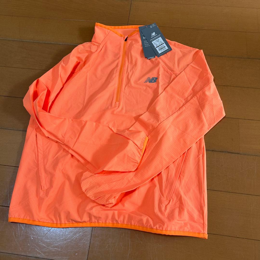 ニューバランス　アウター　オレンジ　未使用品