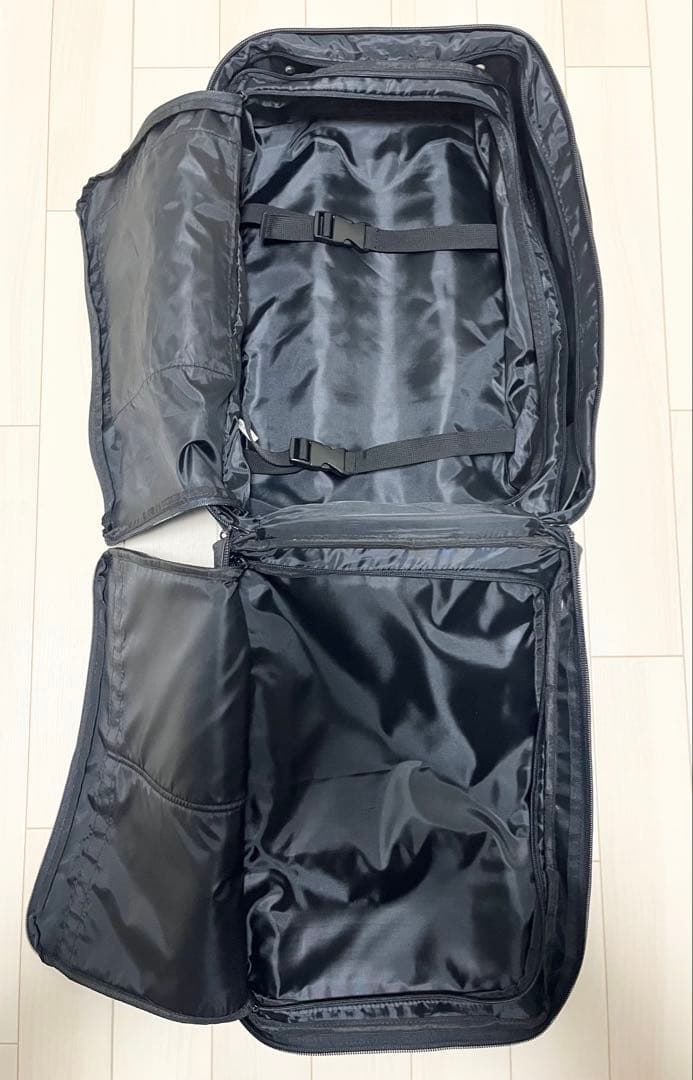 ATHLETA キャリーバッグ ブラック