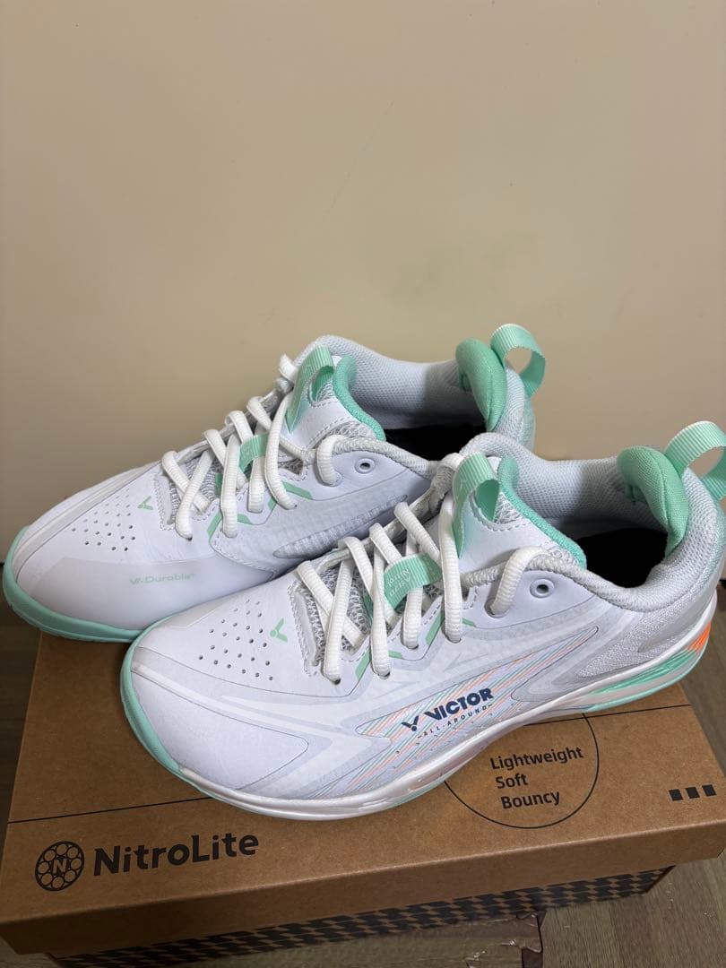 Victor A970 NitroLite AG バドミントンシューズ