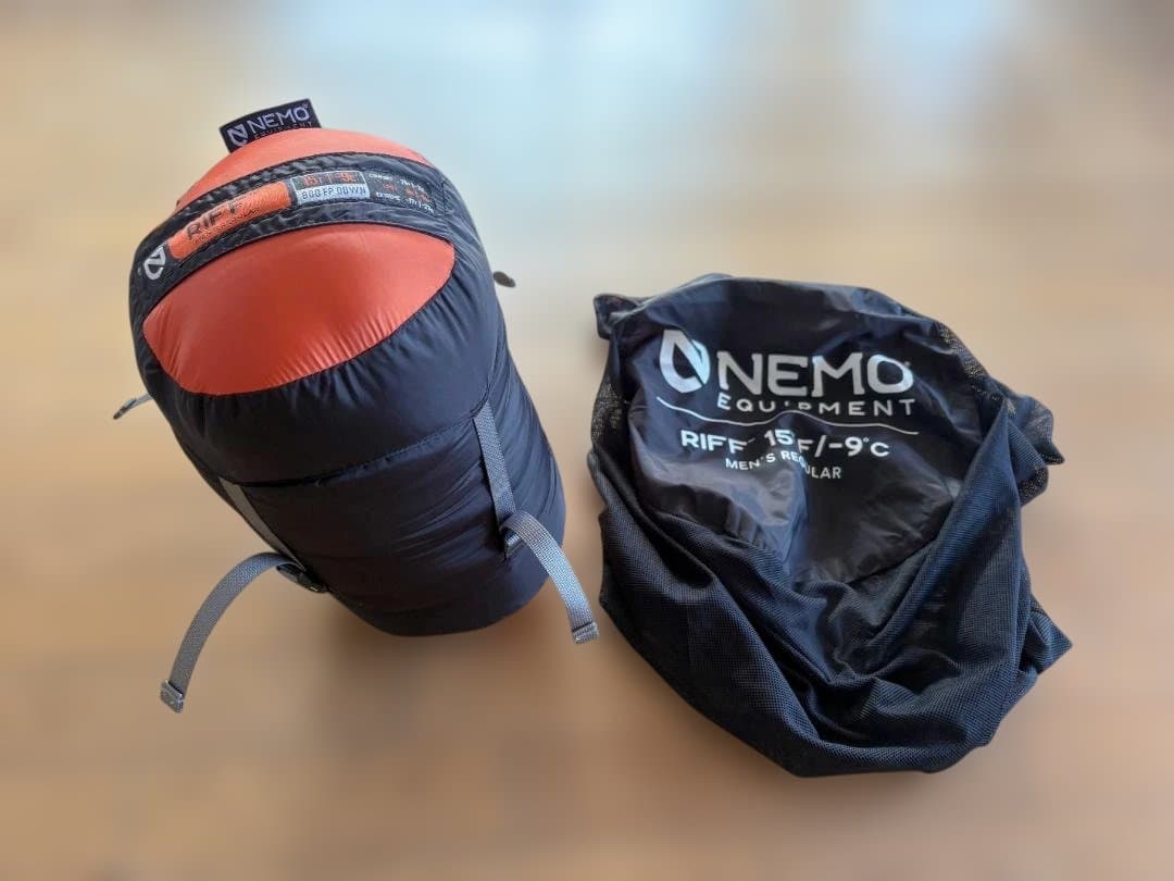 NEMO：Riff 15°F/-9°C （寝袋）