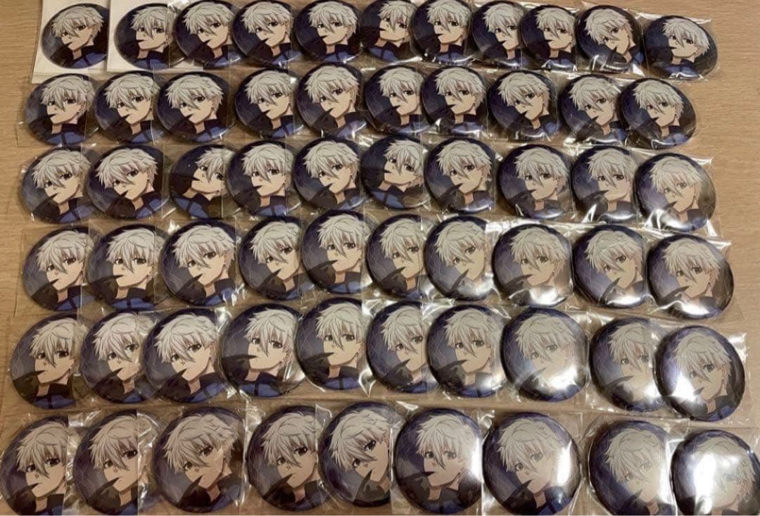 ブルーロック　凪誠士郎　メタル缶バッジ　40点