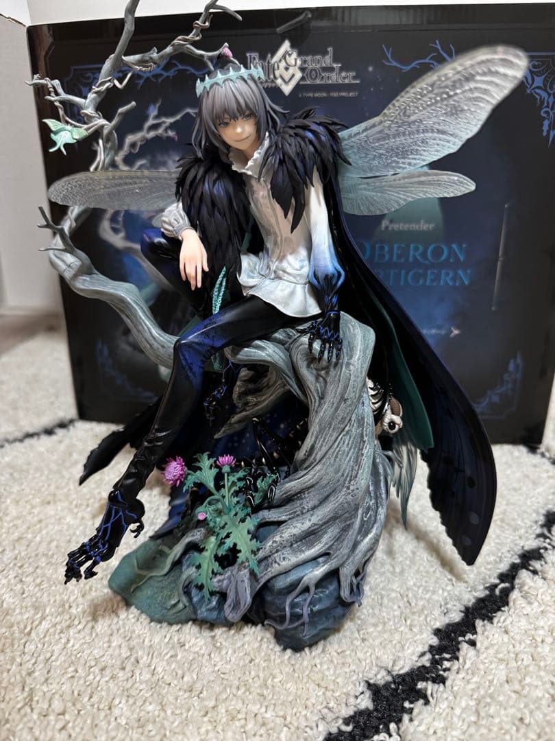 オベロン フィギュア　アルター