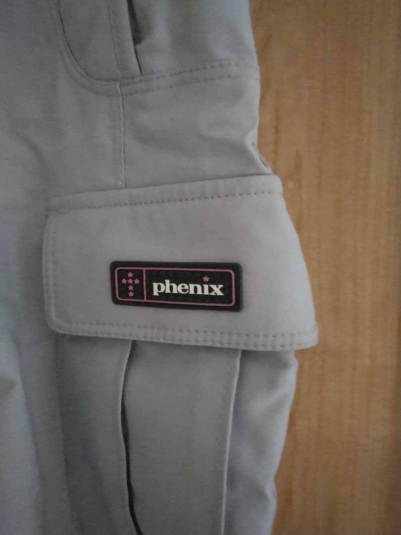 水色ファー付きジャケット