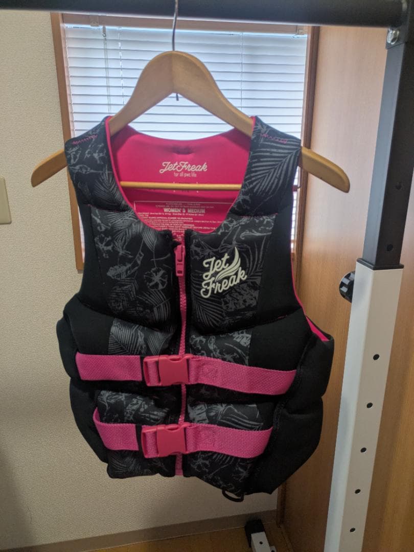 JETFRAEK　ライフジャケット FNV-2221（レディースM）