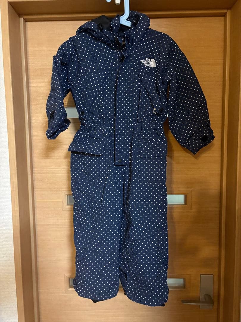 長さ調整ひも付き　ノースフェイス　スキーウェア　100サイズ