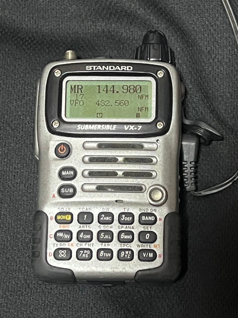 八重洲無線 STANDARD VX-7 トリプルバンド受信機 アンテナ付き