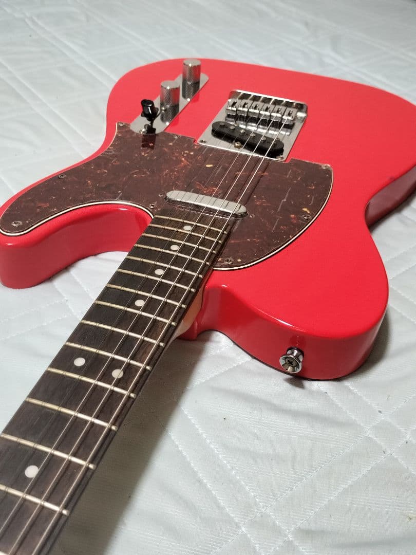 Squier スクワイア テレキャスター 赤 fenderケース付 初心者最適