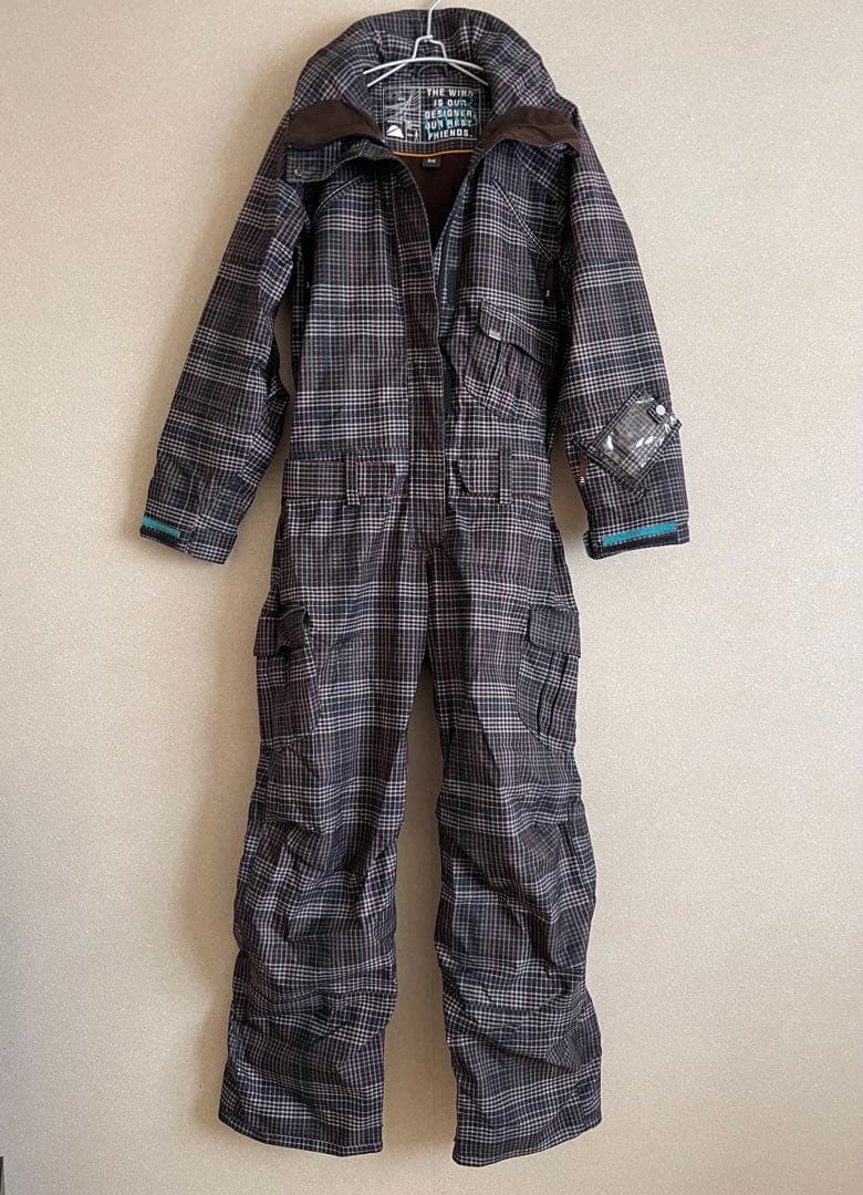 スノーボードウェア　スキーウェア　ツナギ　ワンピース