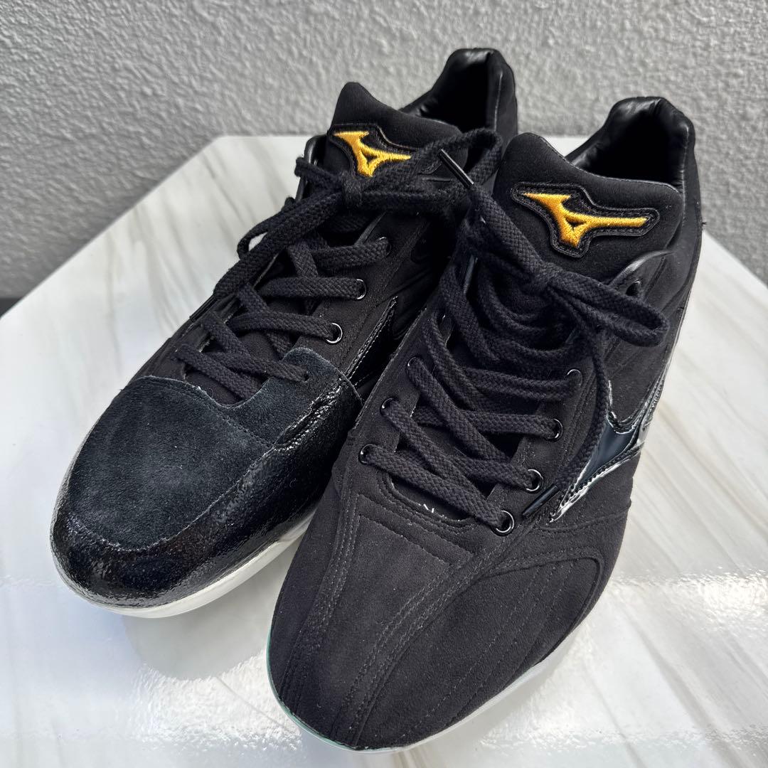 ミズノプロオーダー　投手用スパイク　28.5cm