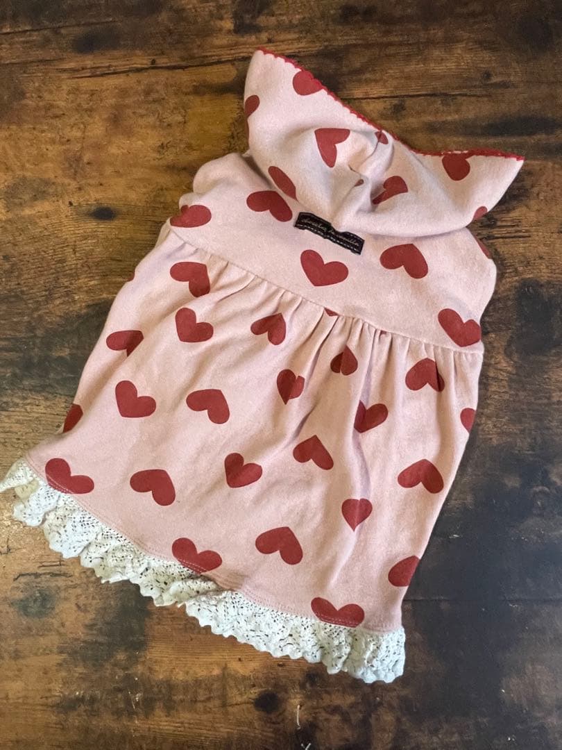 犬服　アトリエgg ハート柄ワンピ