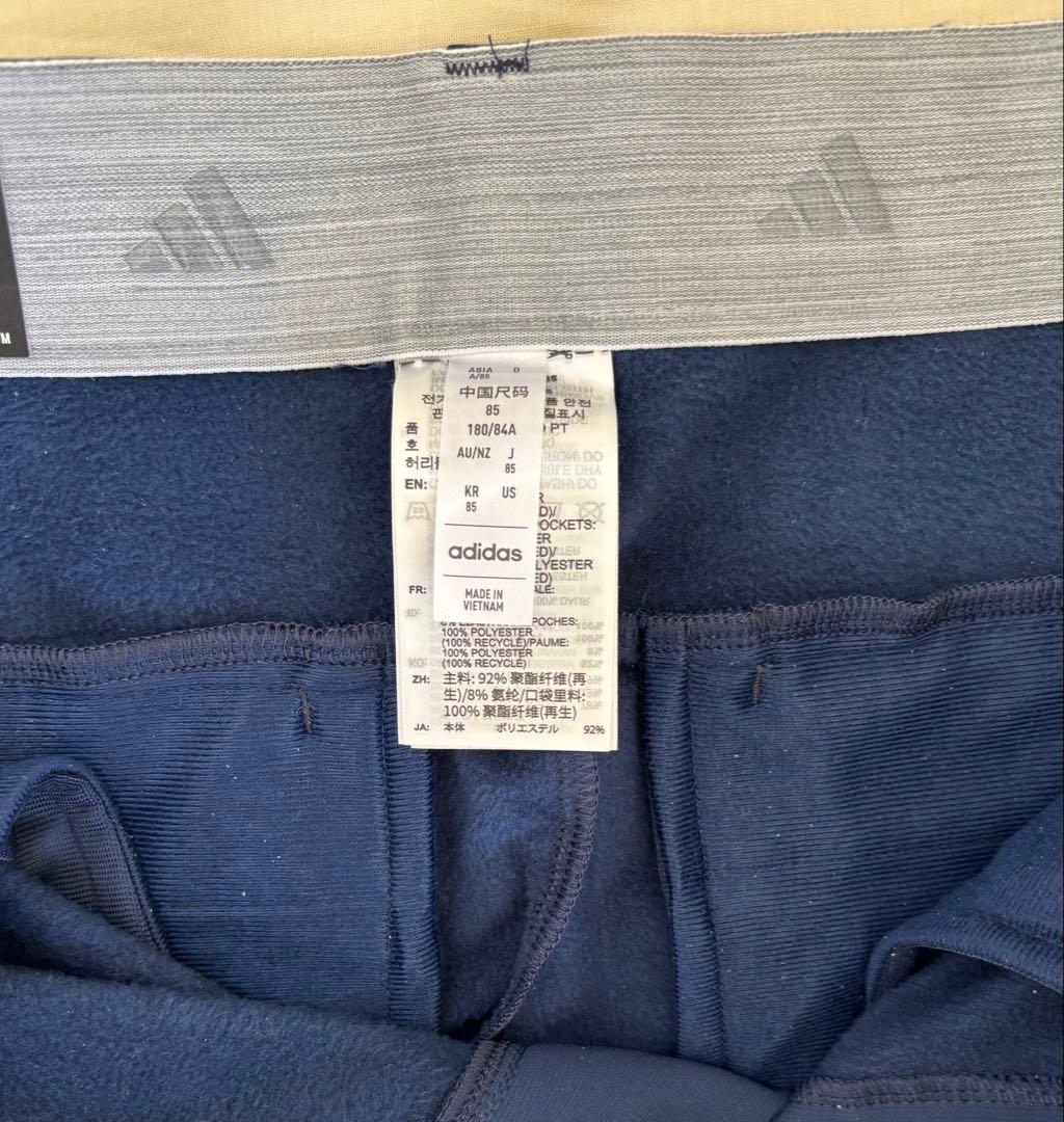 ヨッコー　adidas ゴルフパンツ ネイビー