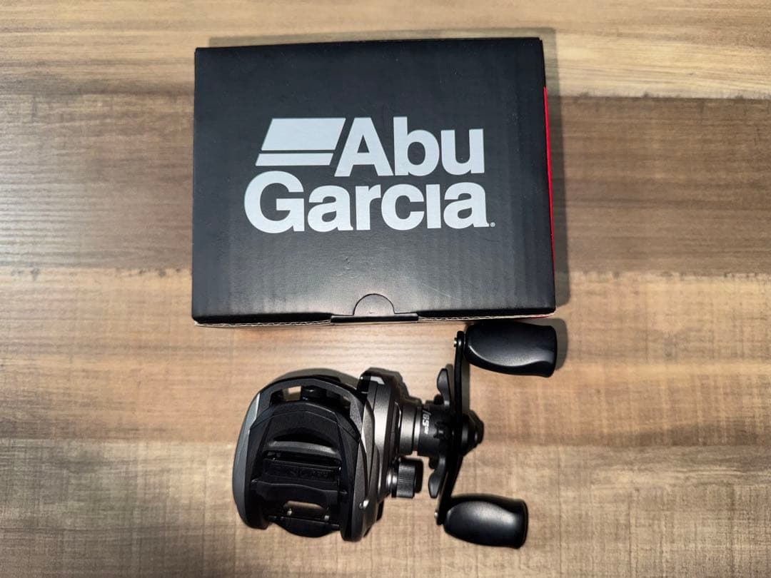 Abu Garcia MAX X EZCAST ベイトリール