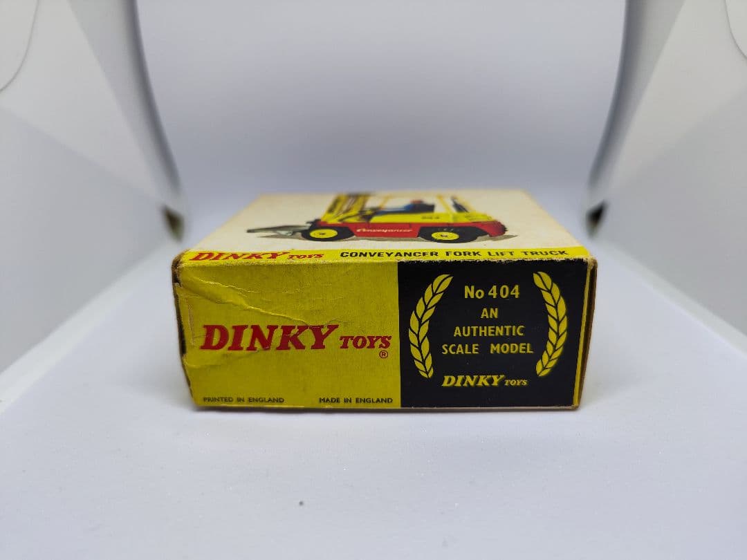 dinky toys　conveyancer fork lift truck