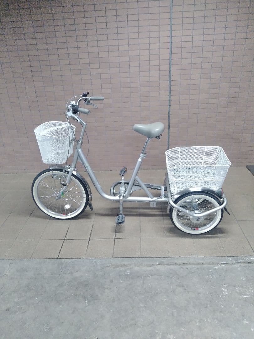 送料無料相談可！ミムゴ製！スイングチャーリー！大人用三輪車！三輪自転車！美品！