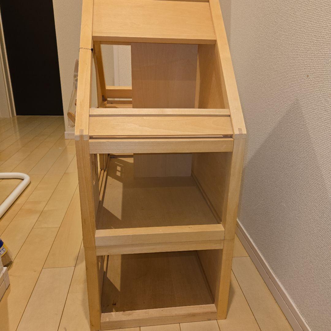 【廃盤】ボーネルンド　ドールハウス　人形　家具一式セット付き