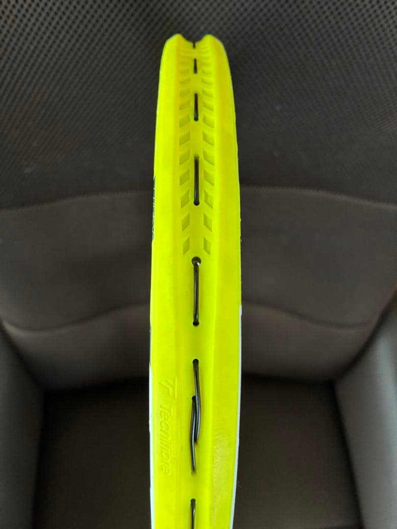 テクニファイバー　TFX1 305 グリップ2