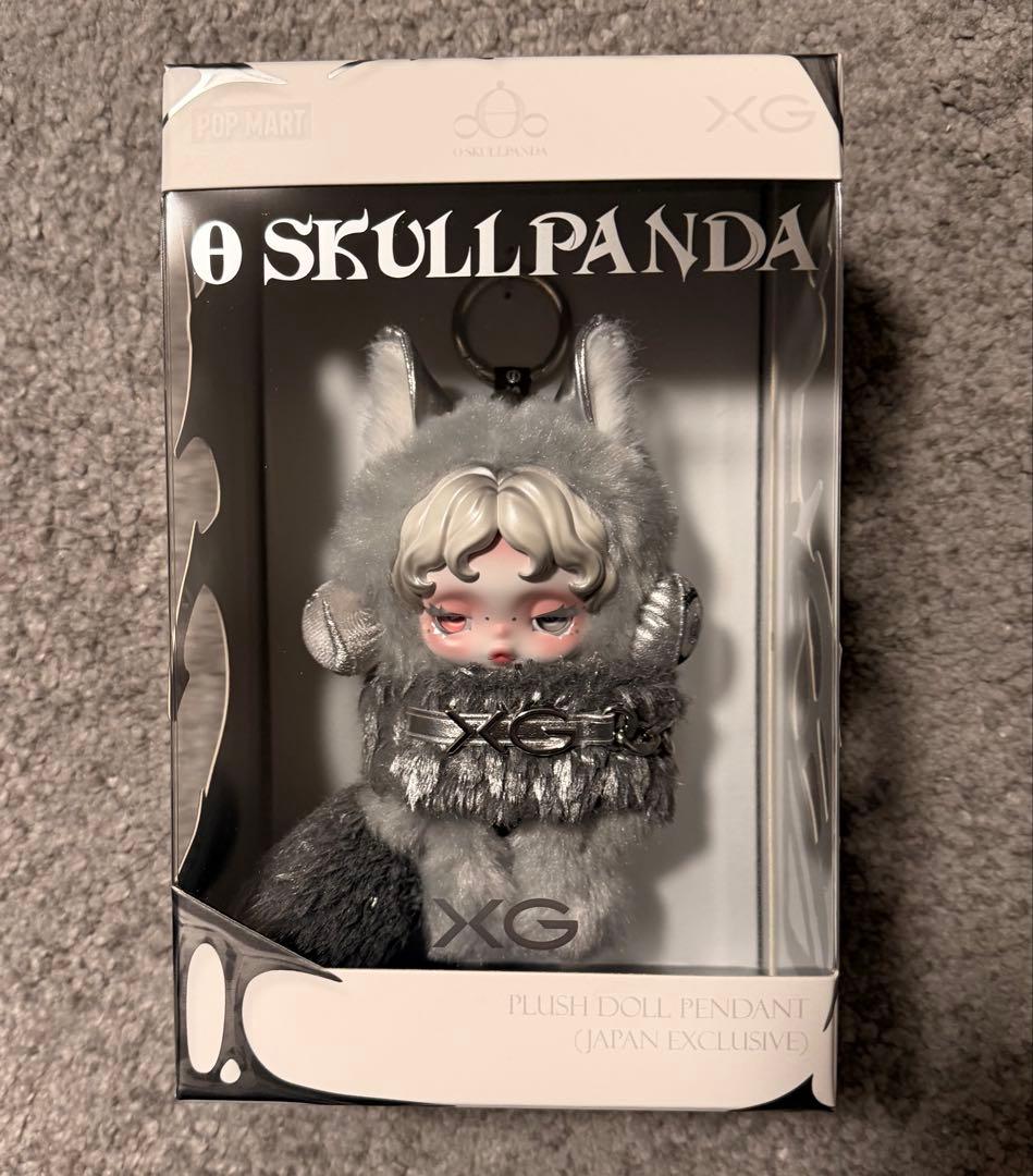 POPMART SKULLPANDA × XG ぬいぐるみペンダント（日本限定）