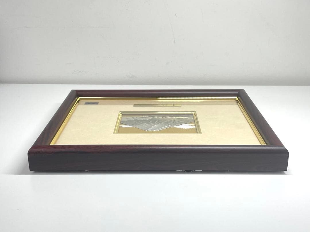 【TK】東京銀器 額 純銀 富士 金地 木製隅丸フレーム 3号 関工芸 純銀製