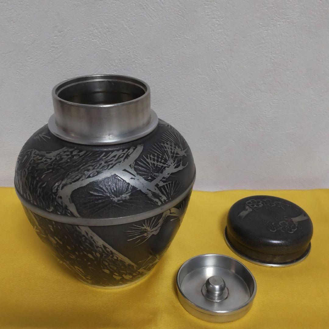 大ぶり 錫製 茶壺 飾り壺 錫半造 上錫 松竹梅図 桐箱入