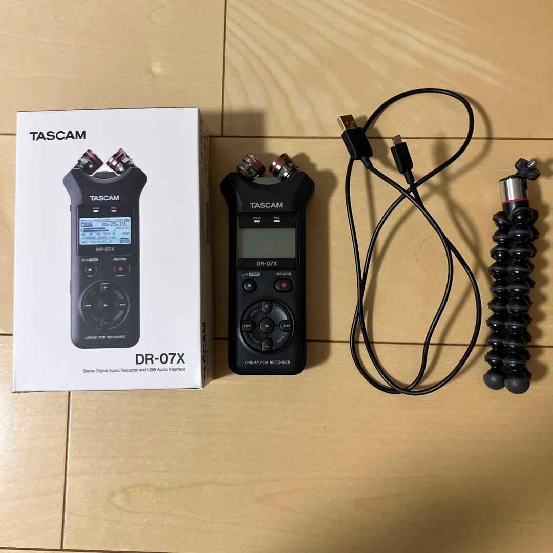 TASCAM DR-07X 三脚、コード付