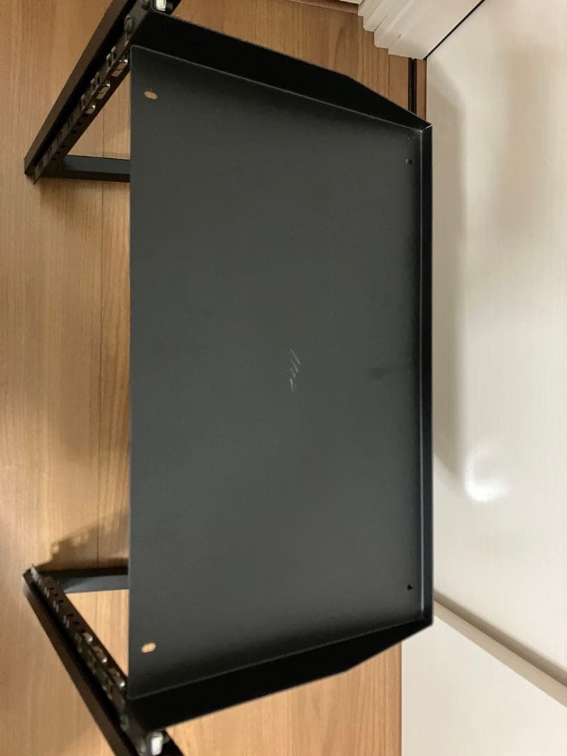 K&M 8Uデスクトップ用ラックスタンド+トレイ+ヘッドホンホルダー