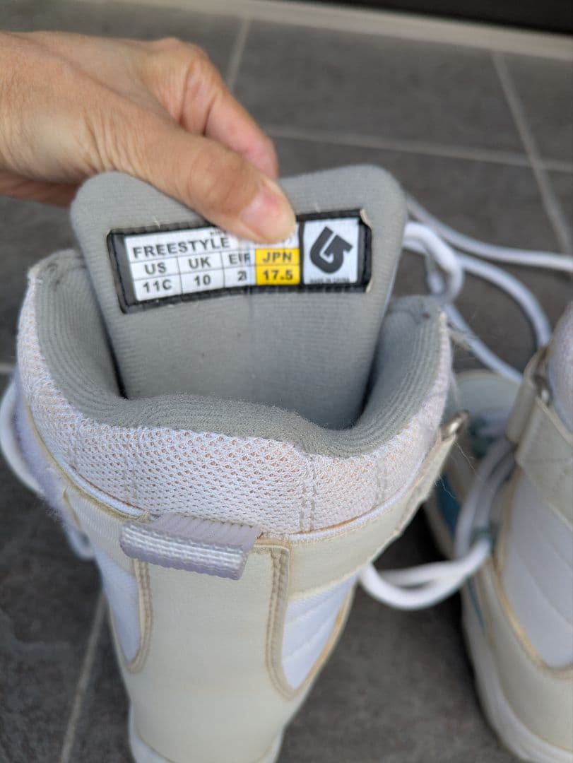 Burton スノーボードセット ピンク 11C