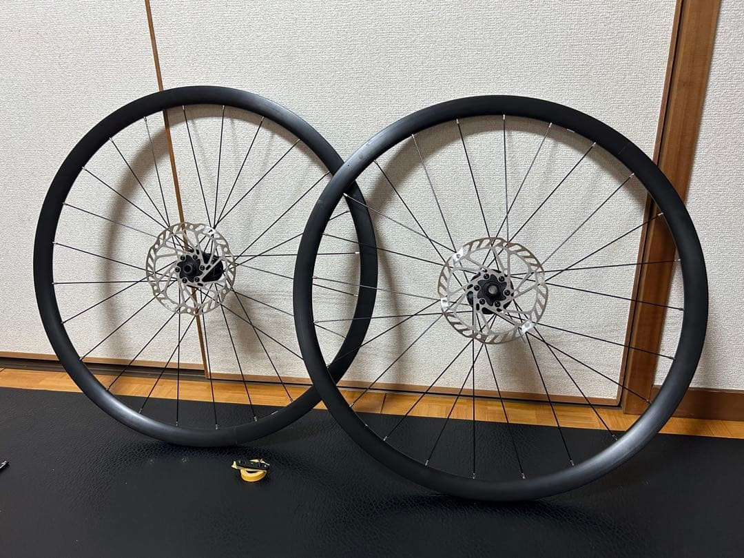 Giant 前後ホイールセット　【ディスクローター付き】