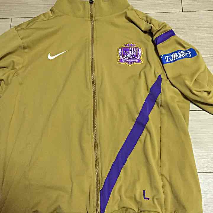 サンフレッチェ広島移動服