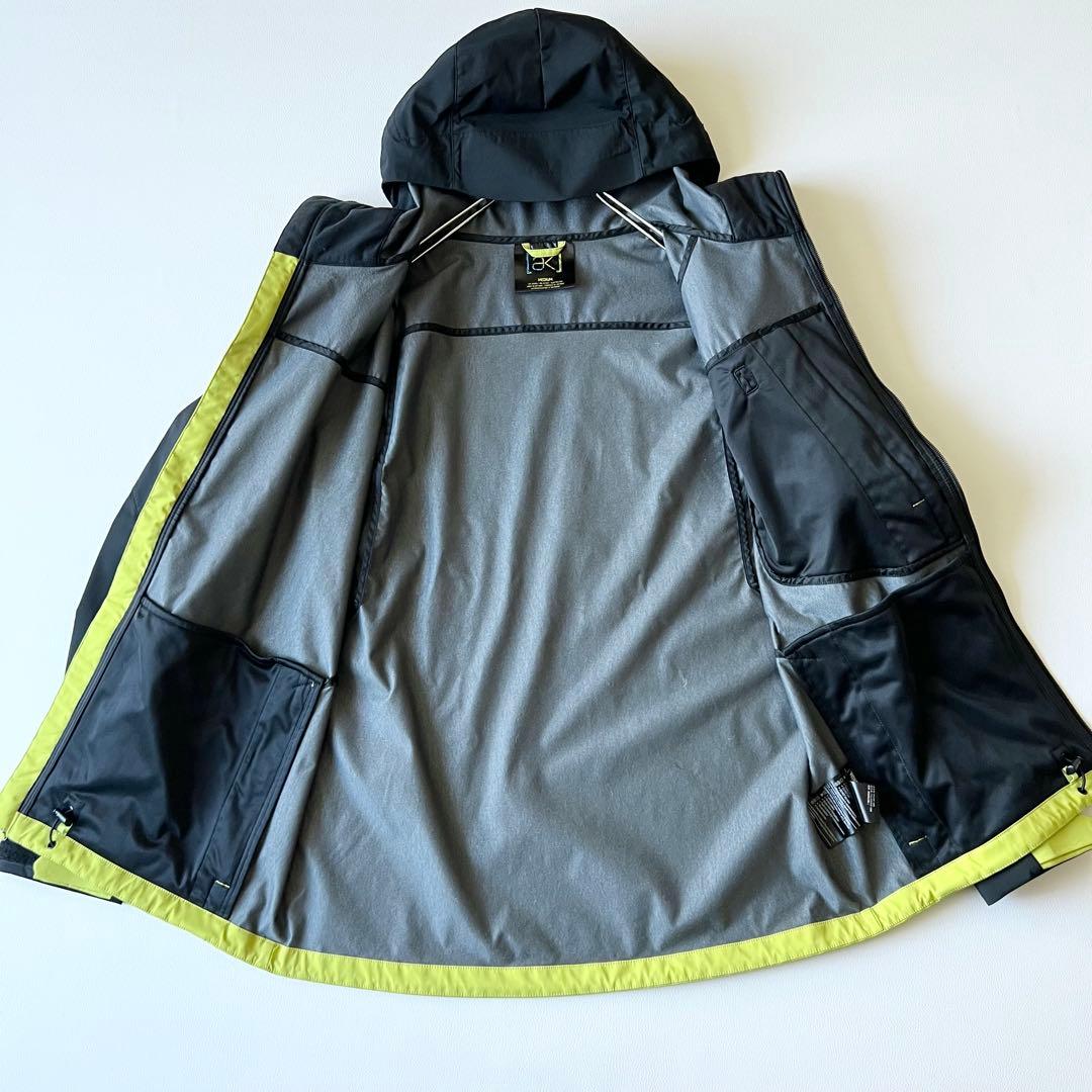 3244【美品】バートン　ジャケット ak バイカラー ウィンドストッパー