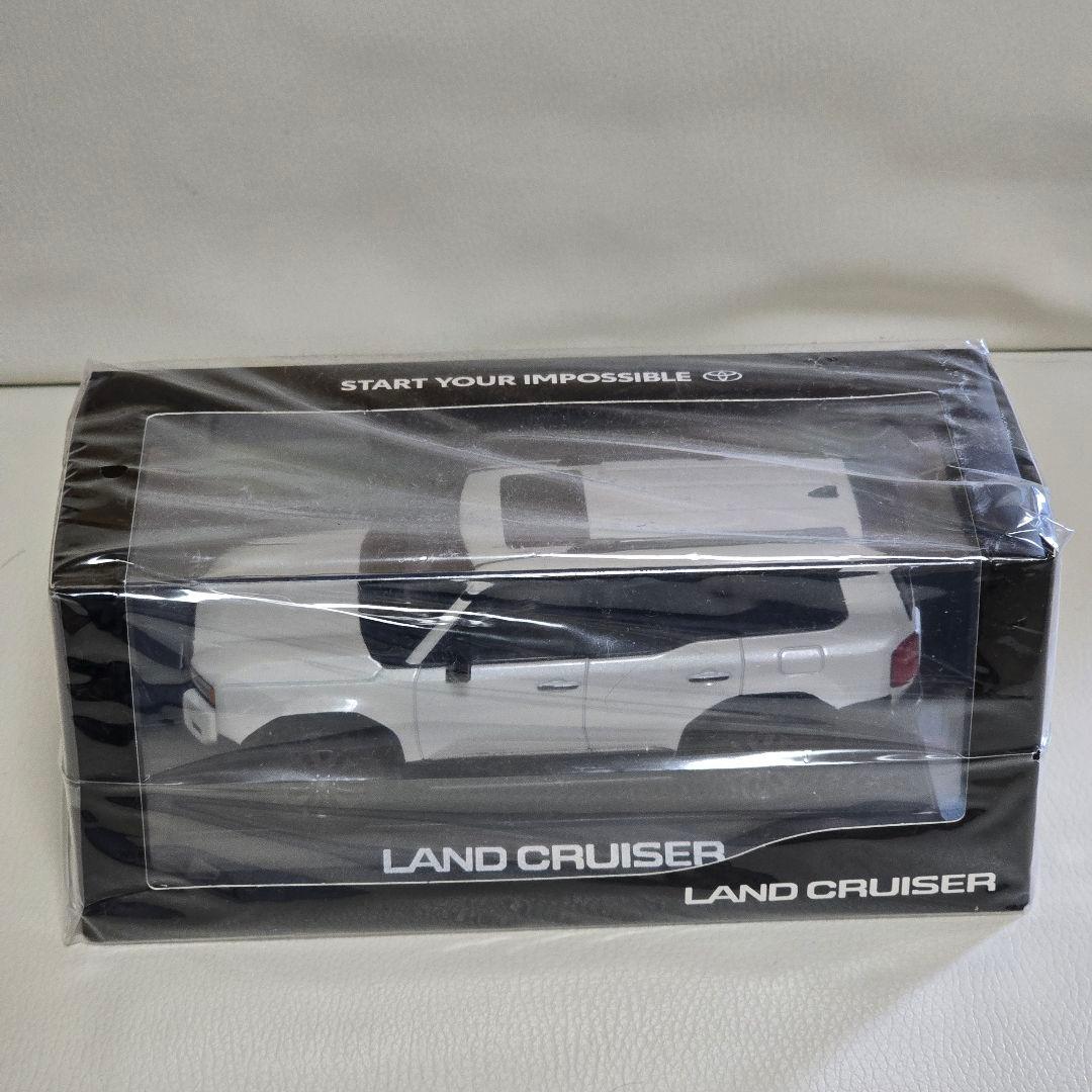 ランドクルーザー250 ミニカー カラーサンプル