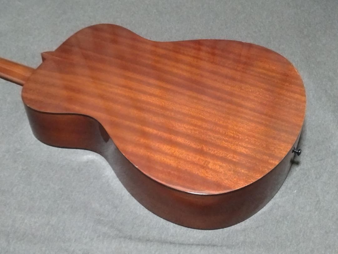 ジ*門様 YAMAHA　FG-150　赤ラベル　シリアル7桁　リフィニッシュ品